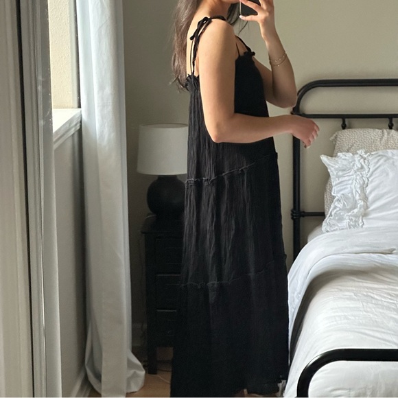 Altar’d state black cami maxi dress size small - Picture 4 of 8